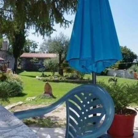 In Malerischem Istrischen Dorf Apartman *