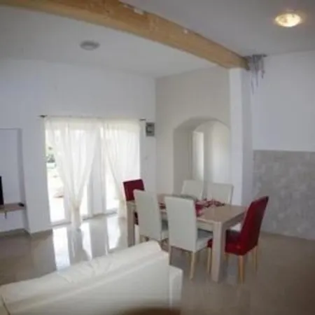 In Malerischem Istrischen Dorf * Skitača